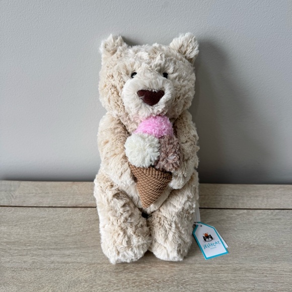 Jellycat Oatus Bear w/ Ice Cream NYC Exclusive NWT! Rare and HTF! - Picture 2 of 3